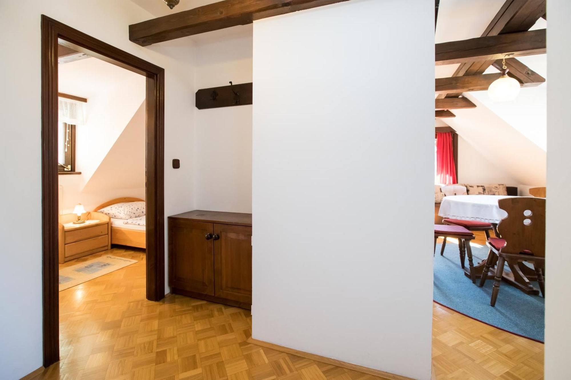בוהין Apartmaji Hodnik Stara Fuzina מראה חיצוני תמונה